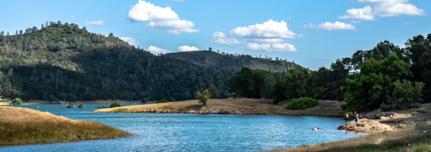 Folsom Lake with hills in the background