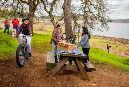 Family having a picnic in Folsom Lake