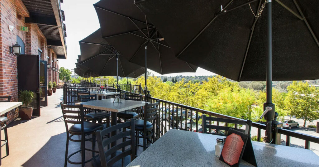 Balcony at sutter street steakhouse