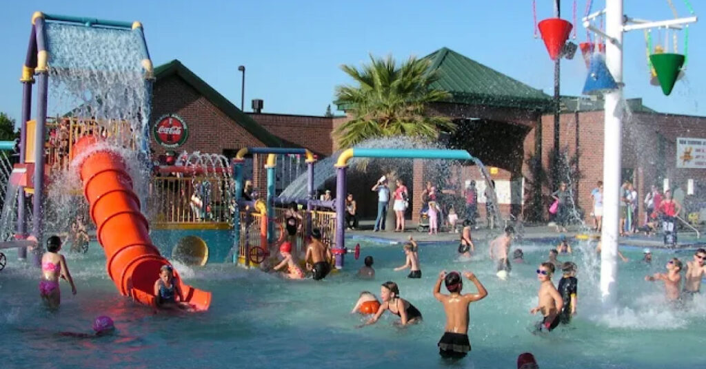 steve mikilos aquatic center
